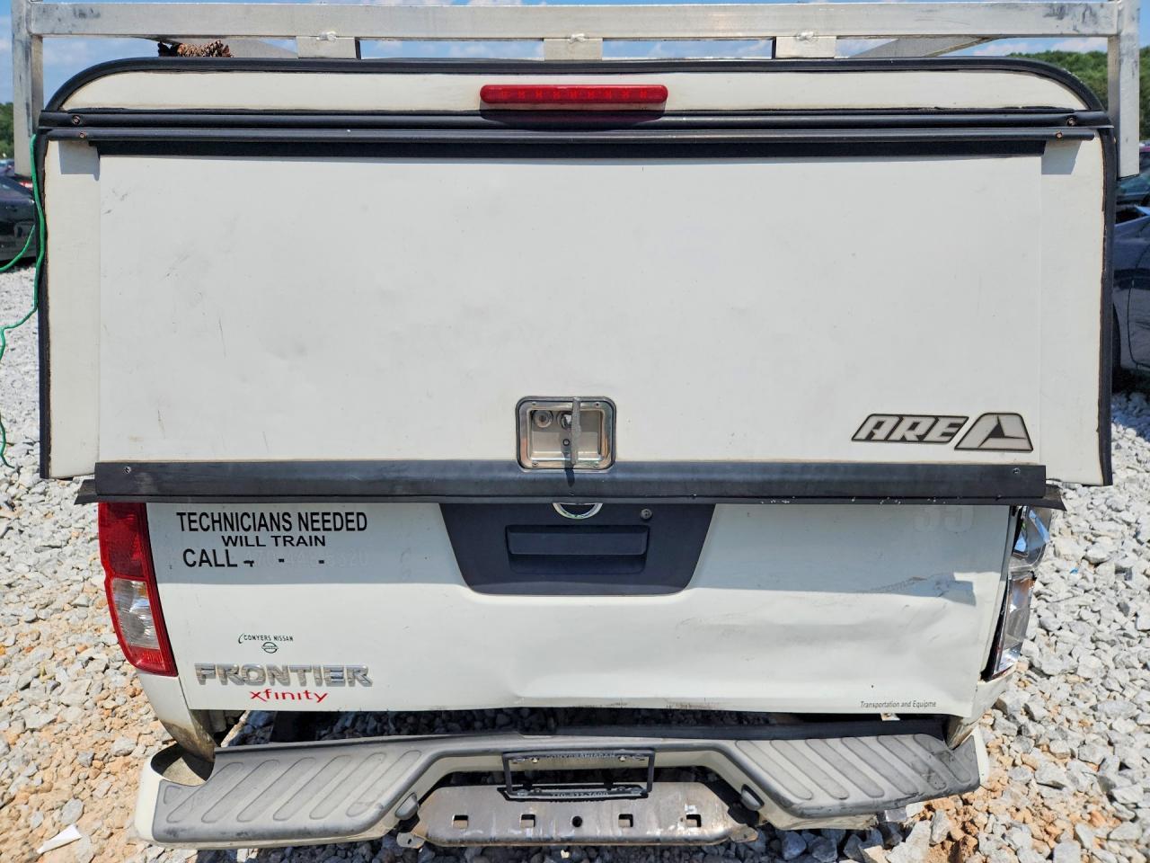 2017 NISSAN Frontier
