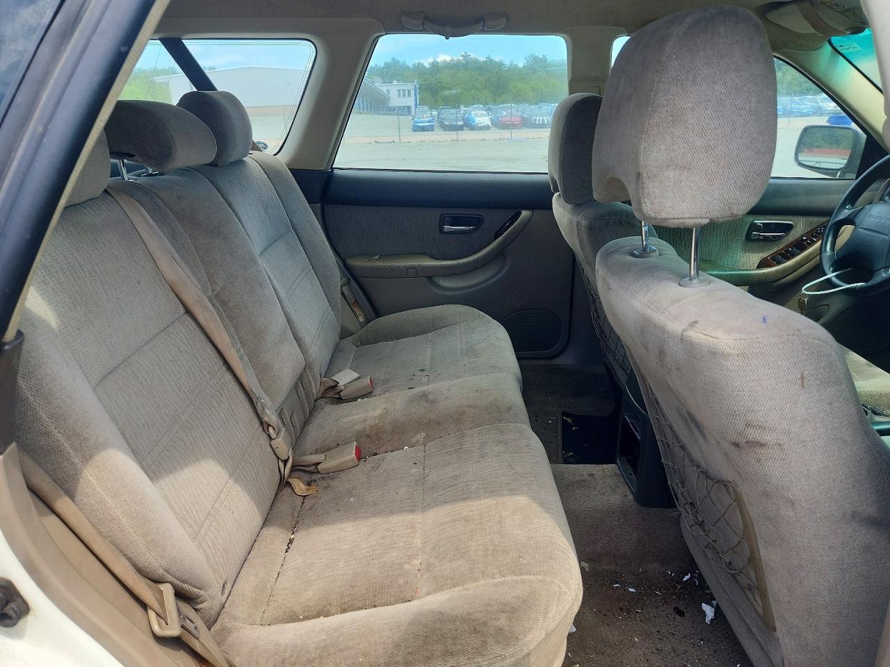 2002 SUBARU Legacy