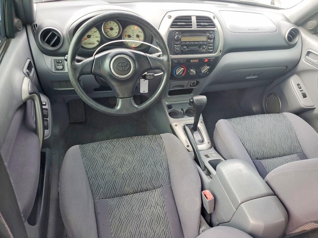 2002 TOYOTA RAV4