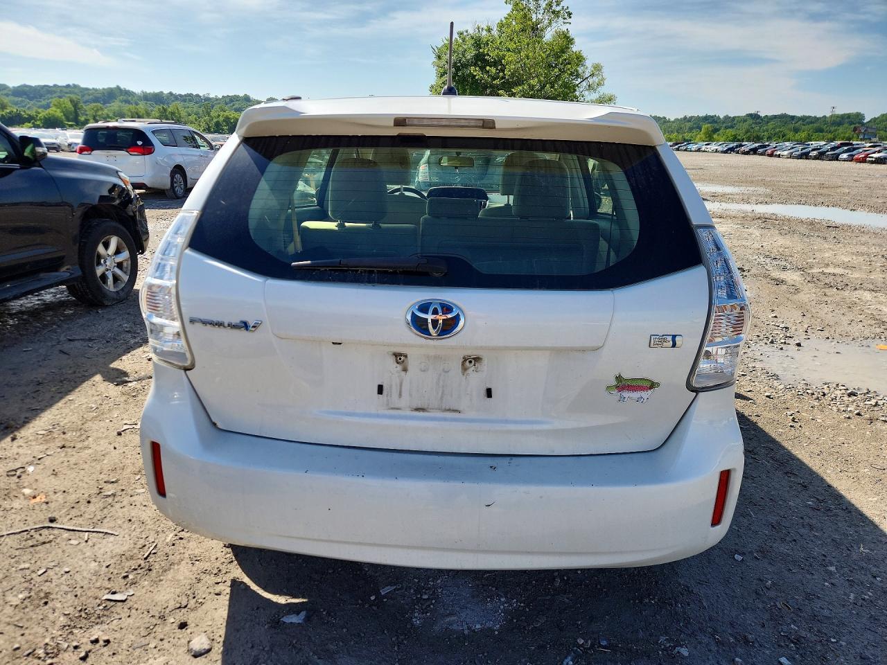 2012 TOYOTA PRIUS V