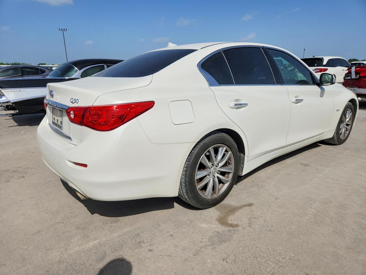 2017 INFINITI Q50