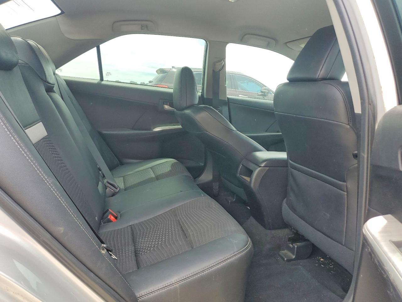 2014 TOYOTA CAMRY