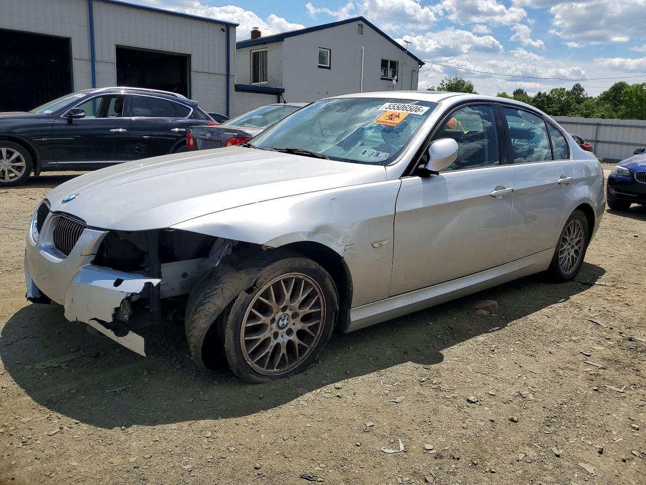 2011 BMW 3 SERIES