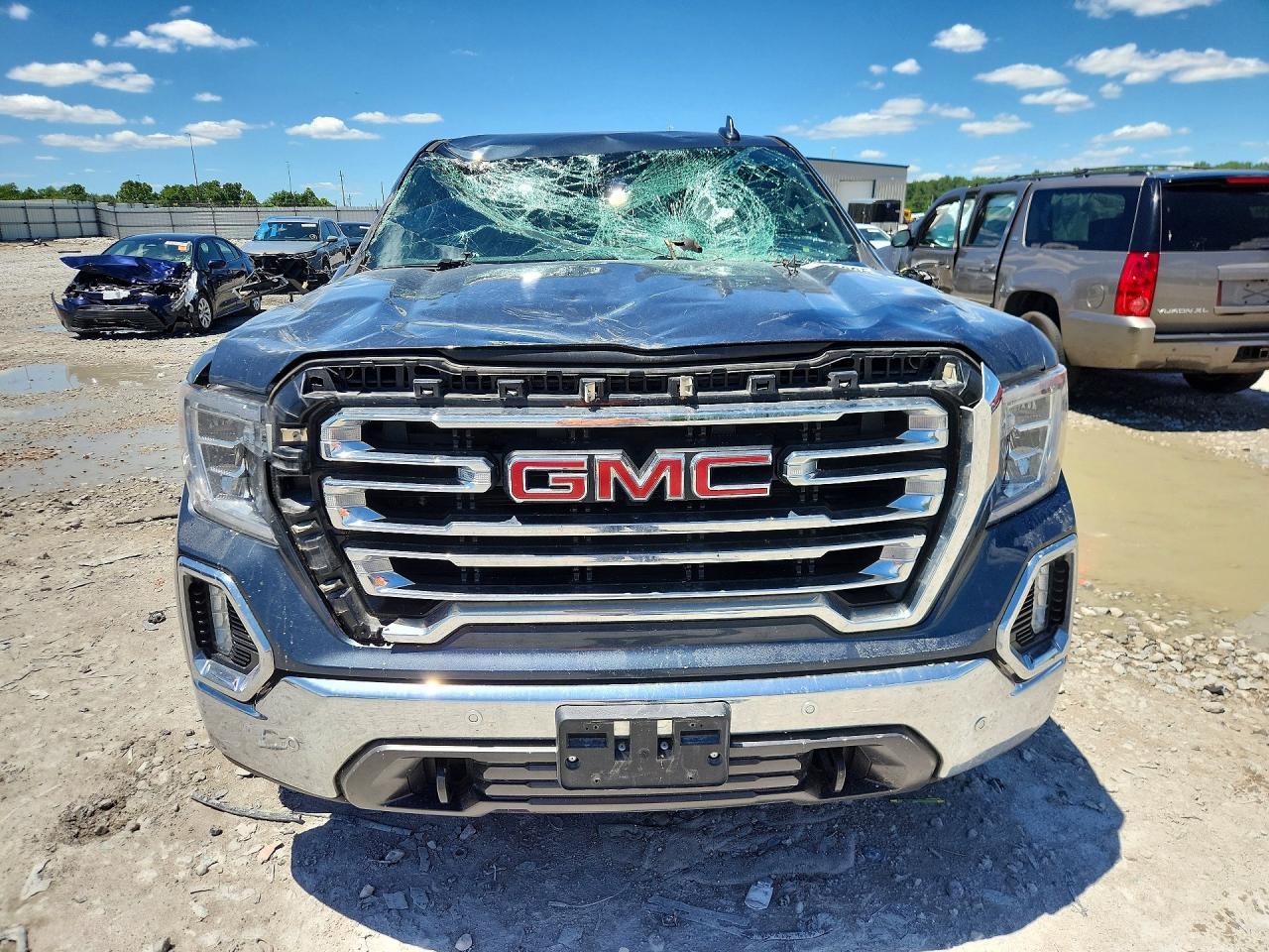 2020 GMC Sierra