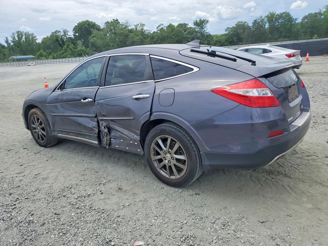 2015 HONDA Crosstour