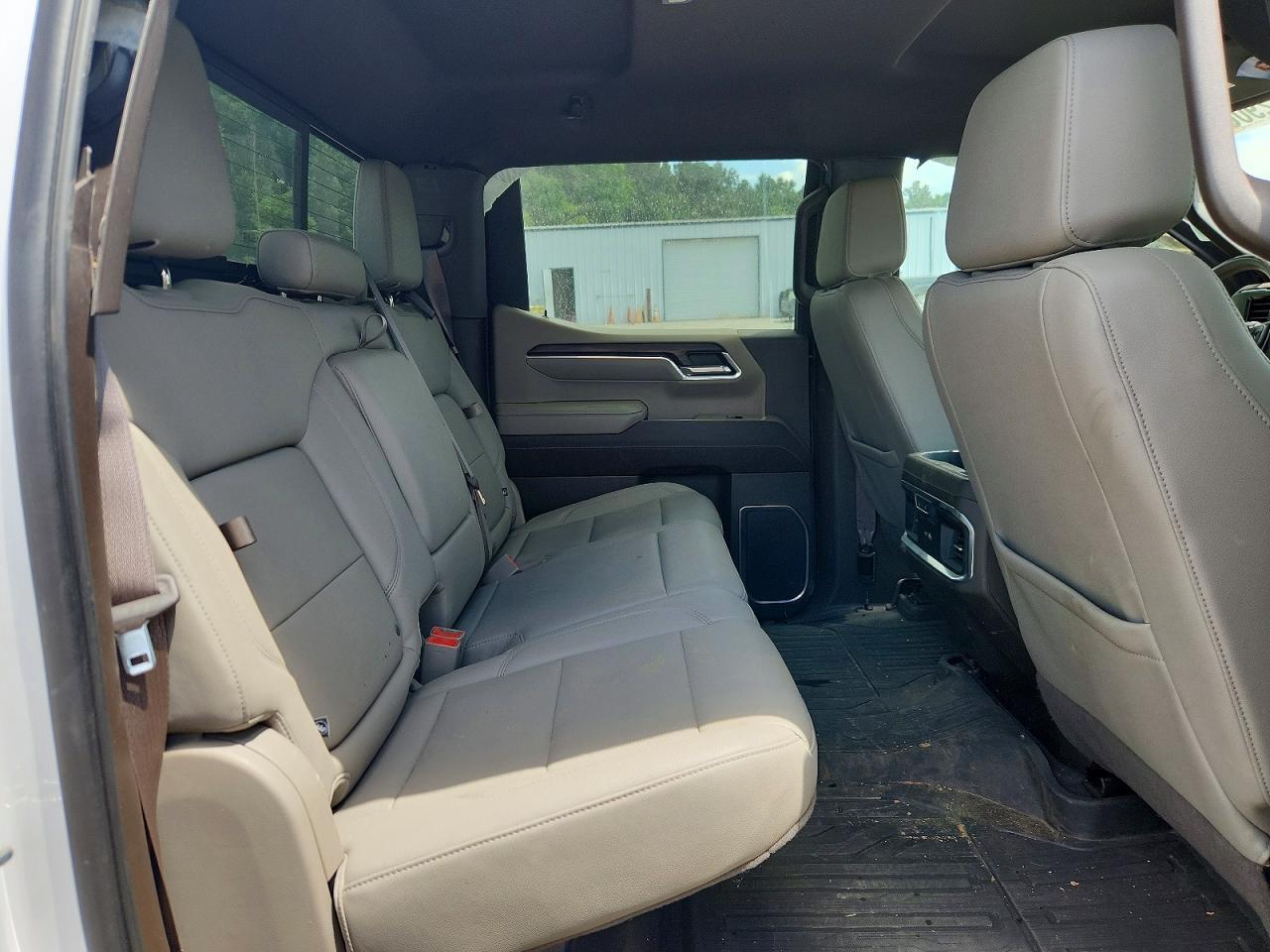 2024 GMC Sierra