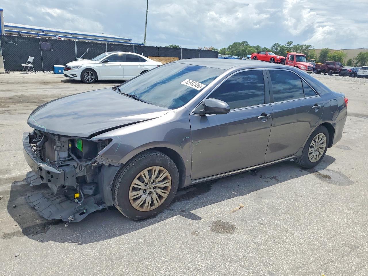 2014 TOYOTA CAMRY