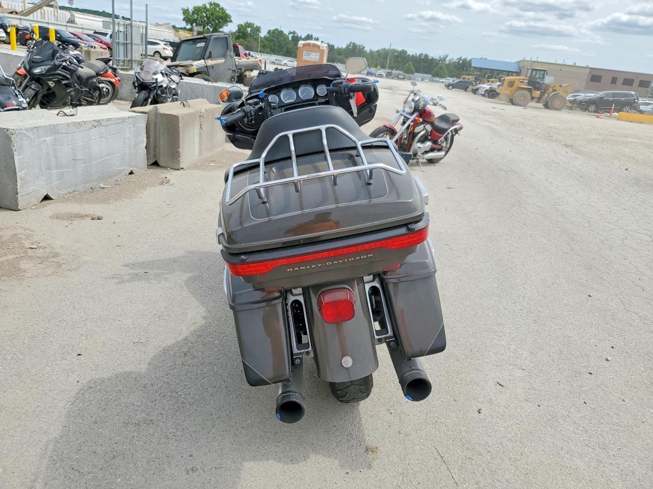 2020 HARLEY-DAVIDSON FLHTK