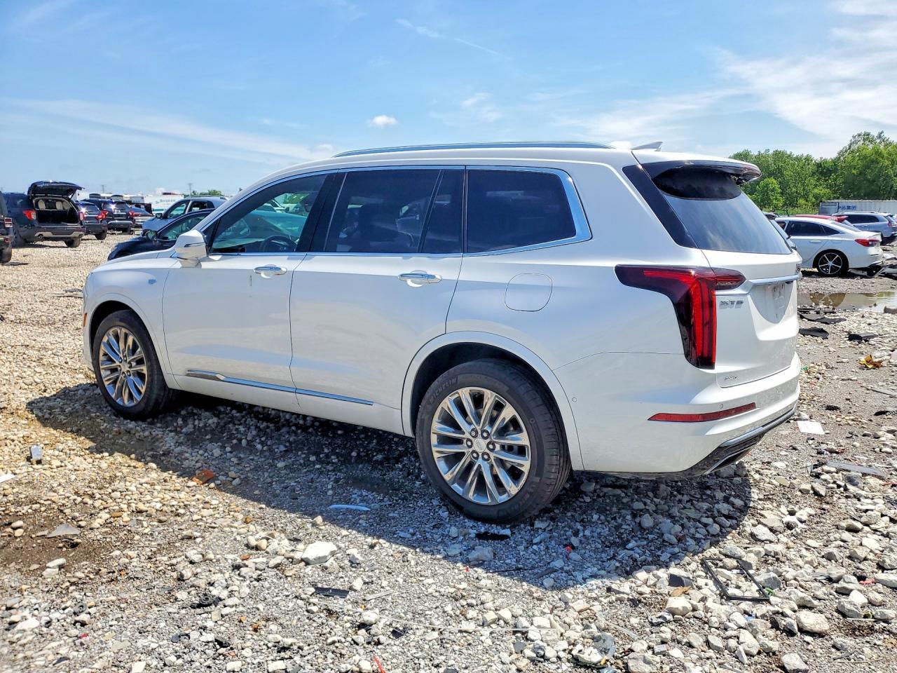 2023 CADILLAC XT6