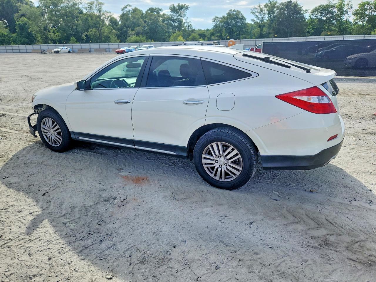 2015 HONDA Crosstour