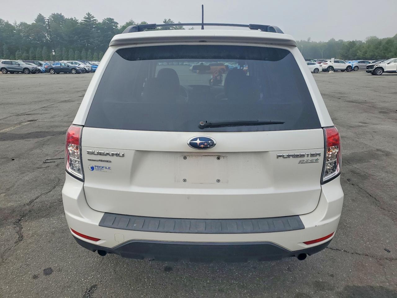2011 SUBARU FORESTER