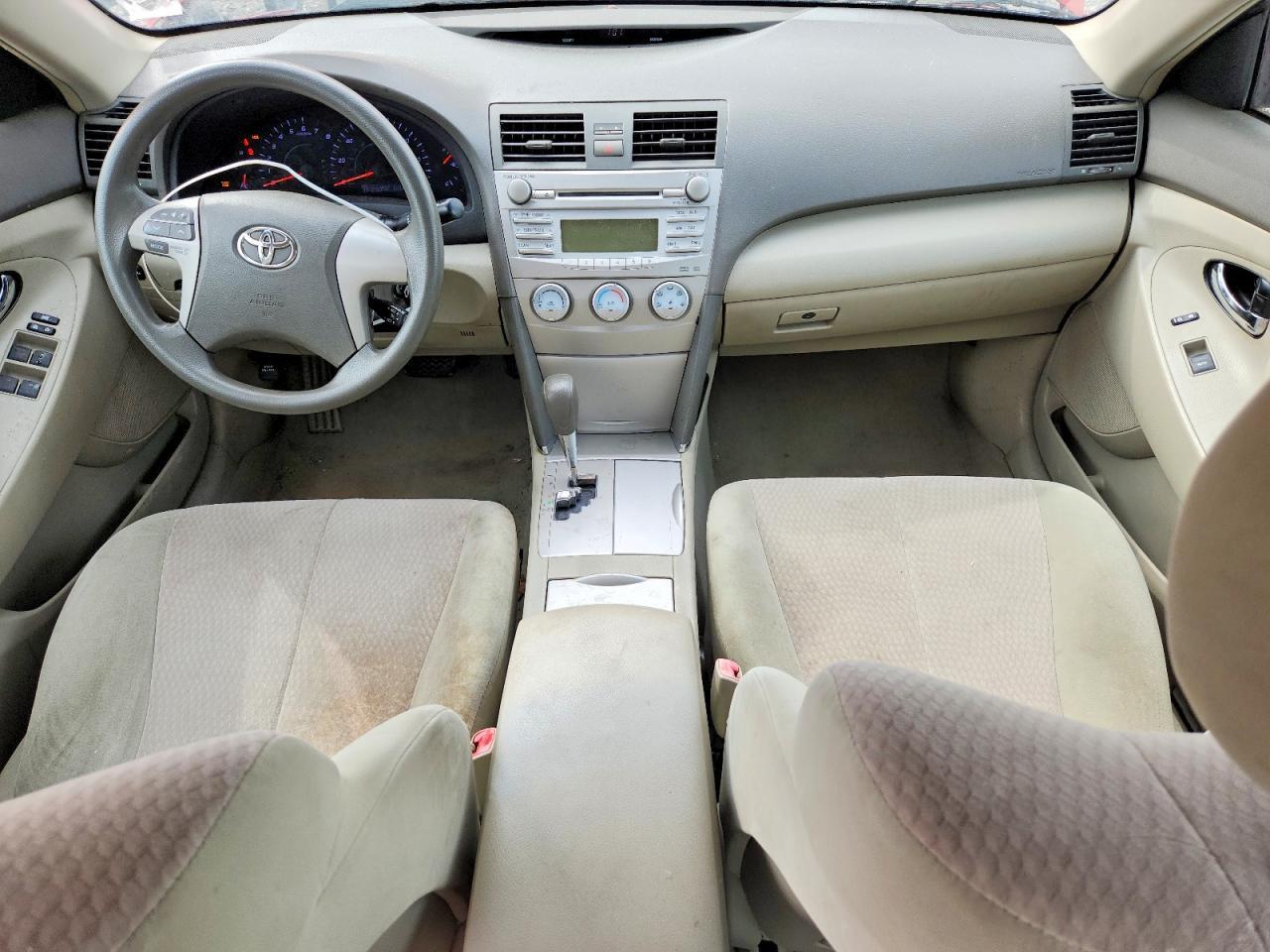 2011 TOYOTA CAMRY