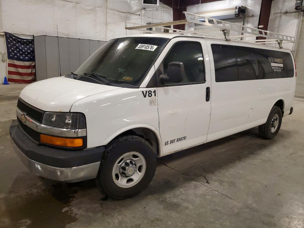 2014 CHEVROLET Express 3500