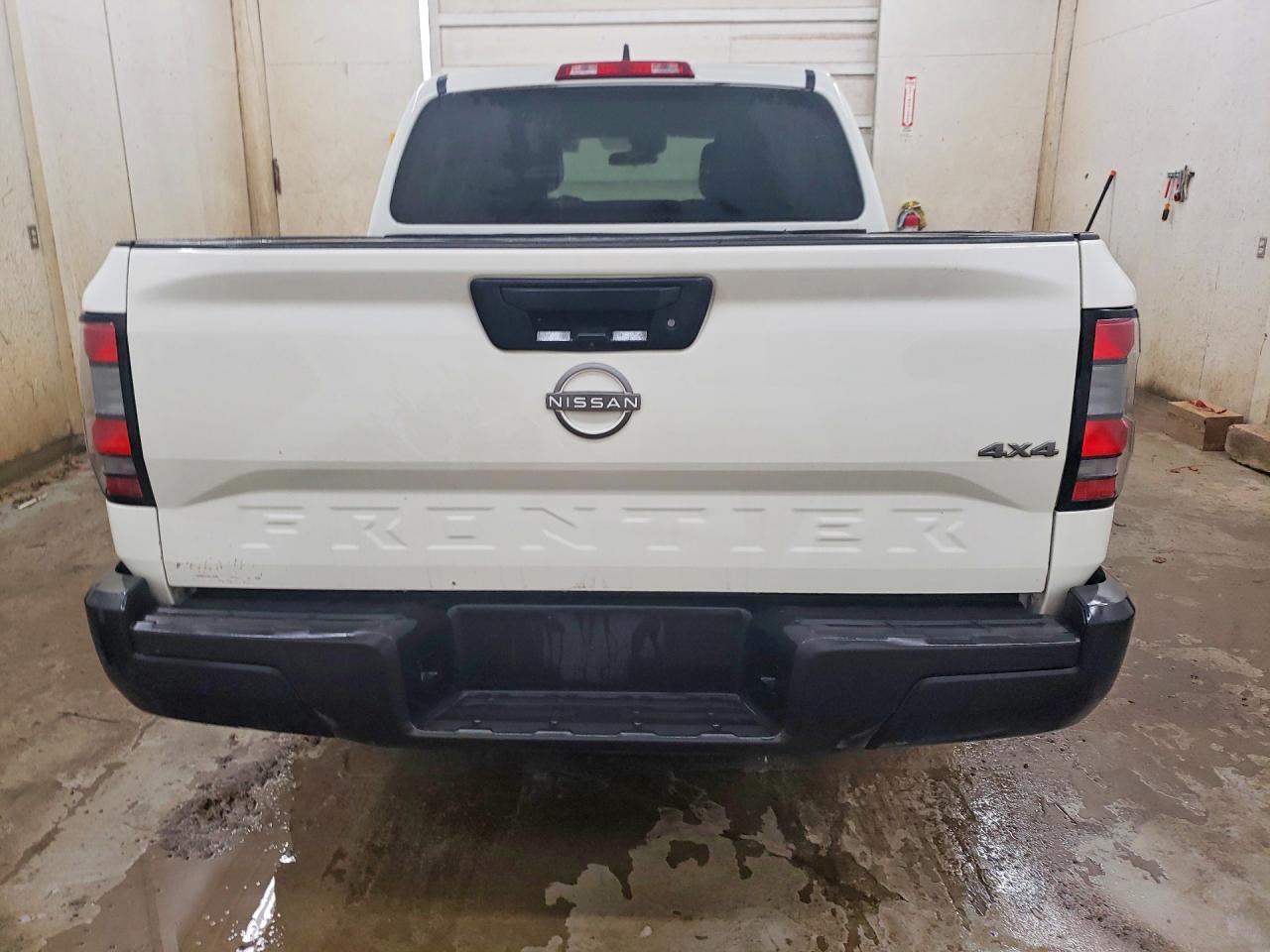 2023 NISSAN Frontier