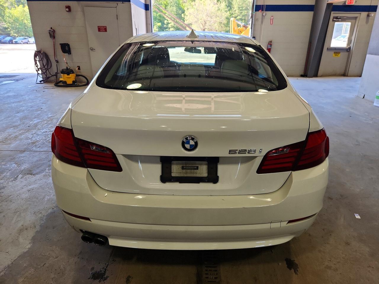 2011 BMW 5 series