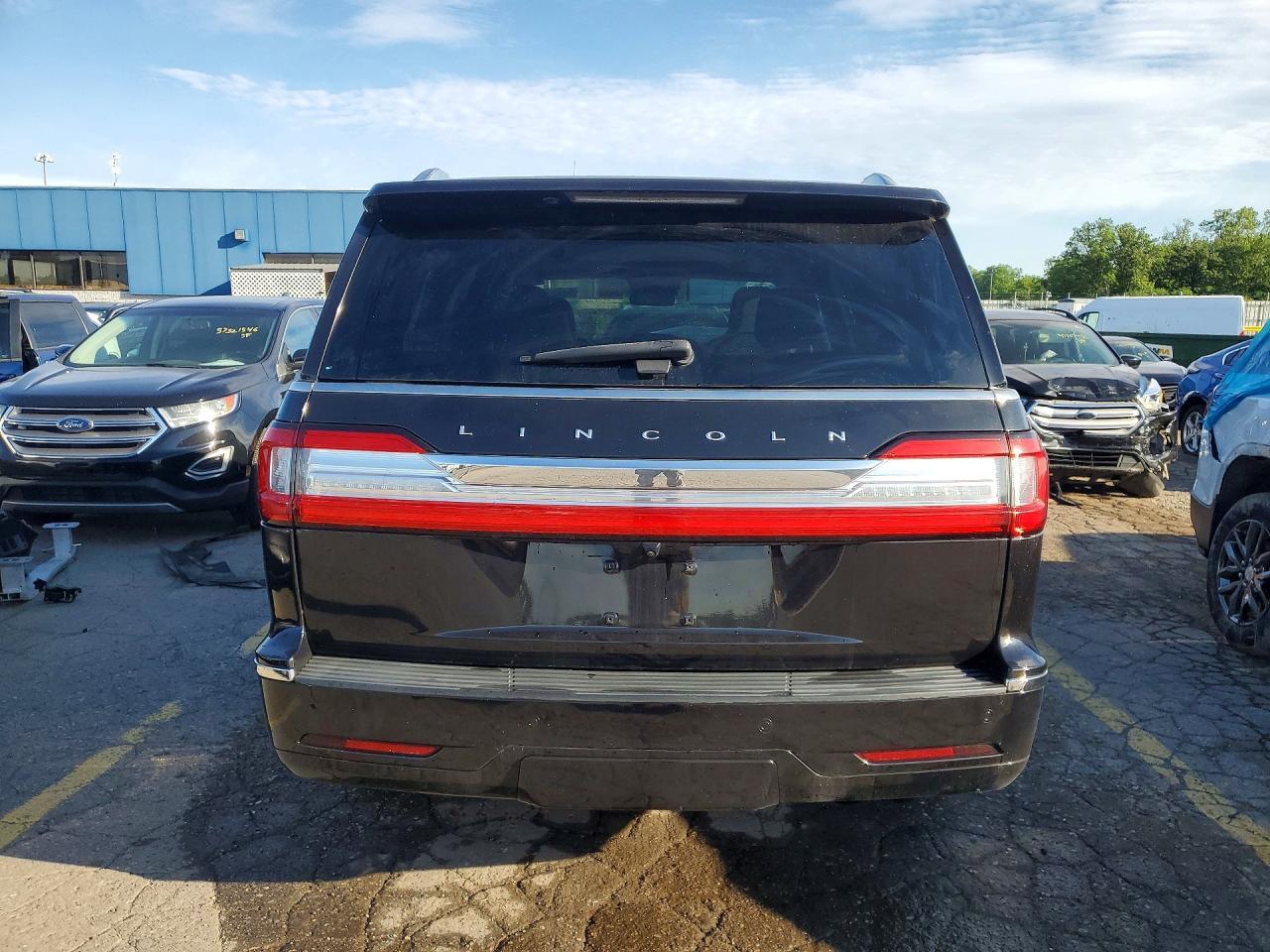 2020 LINCOLN Navigator