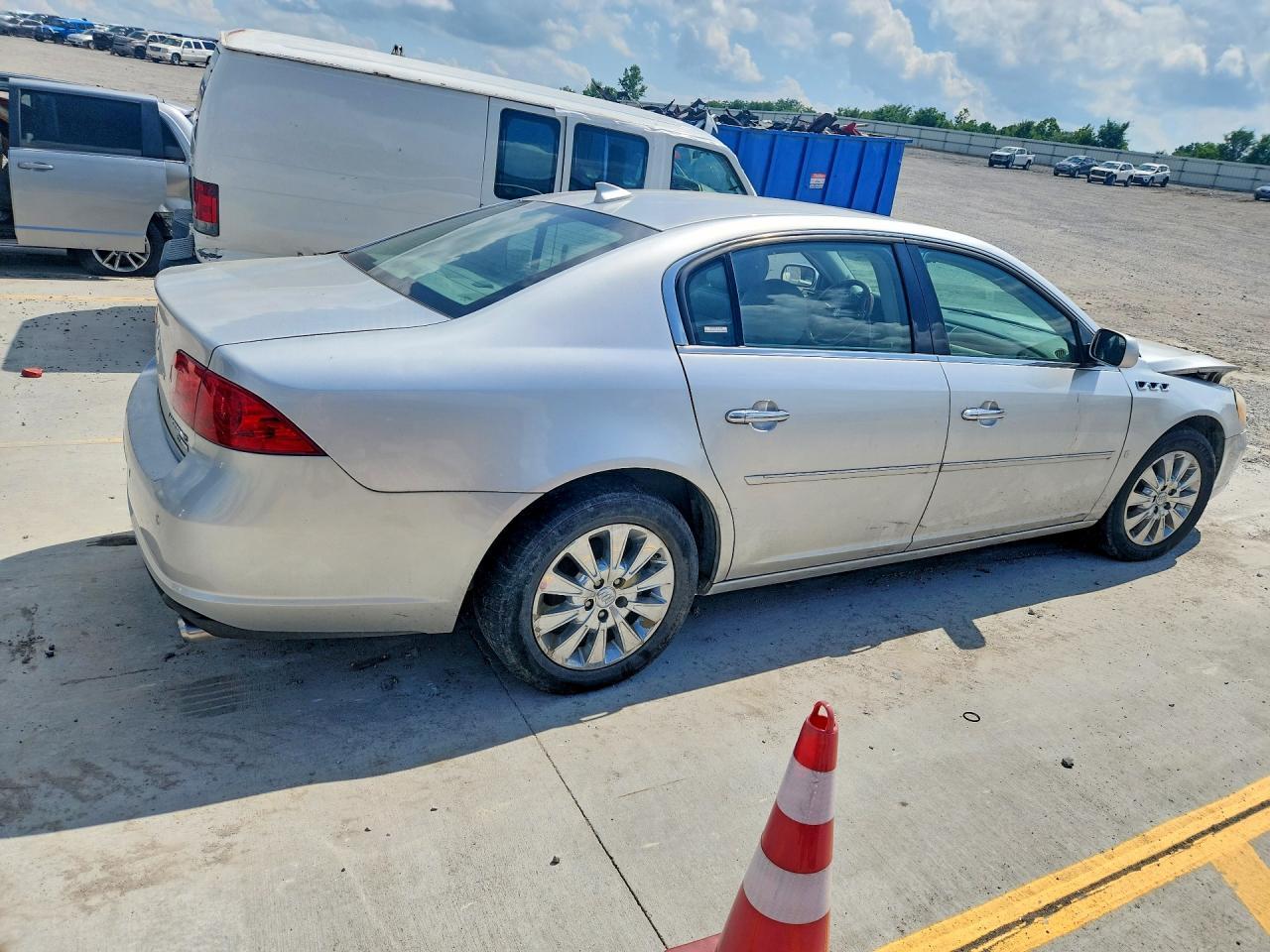 2009 BUICK Lucerne