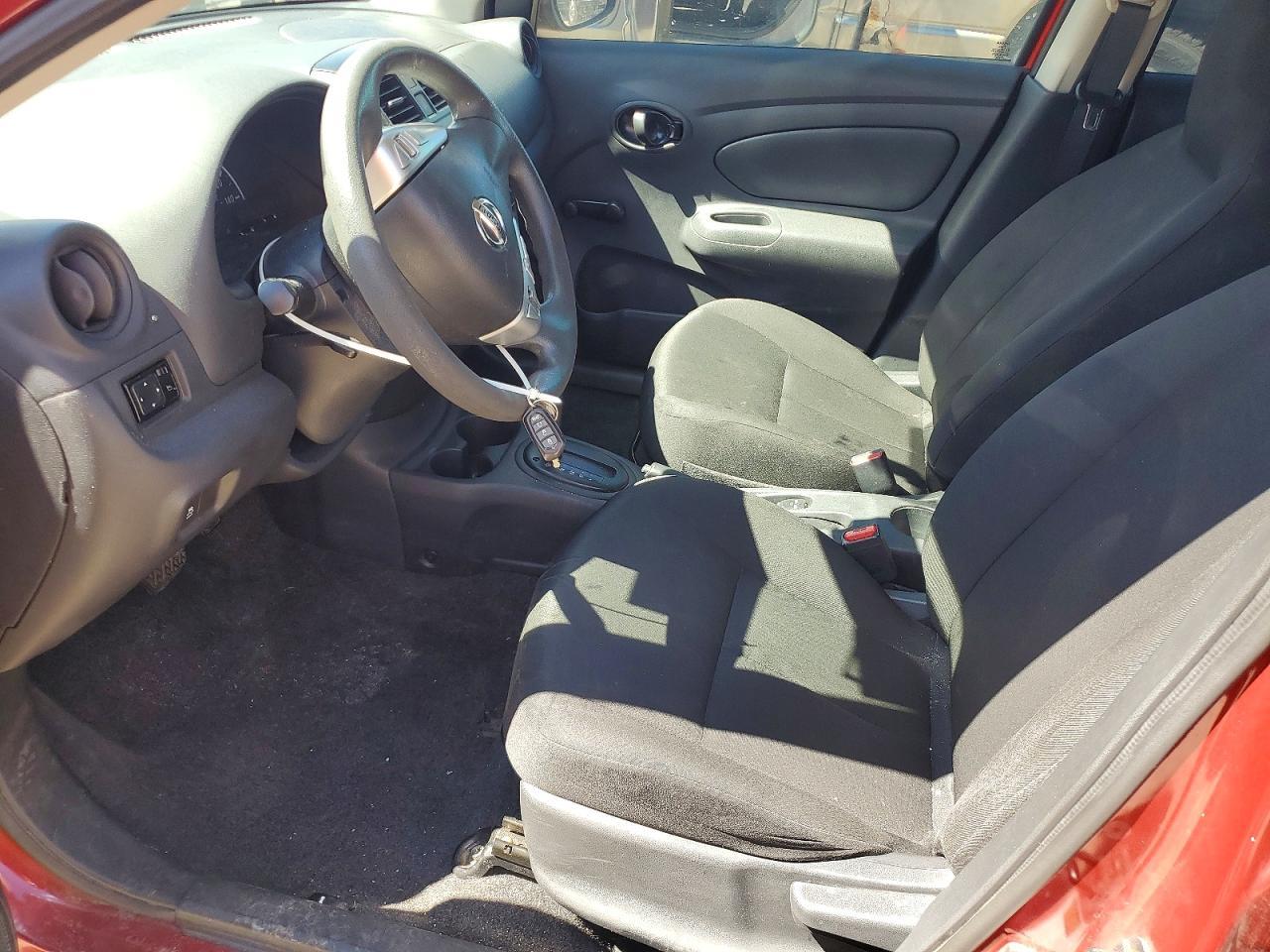 2016 NISSAN VERSA