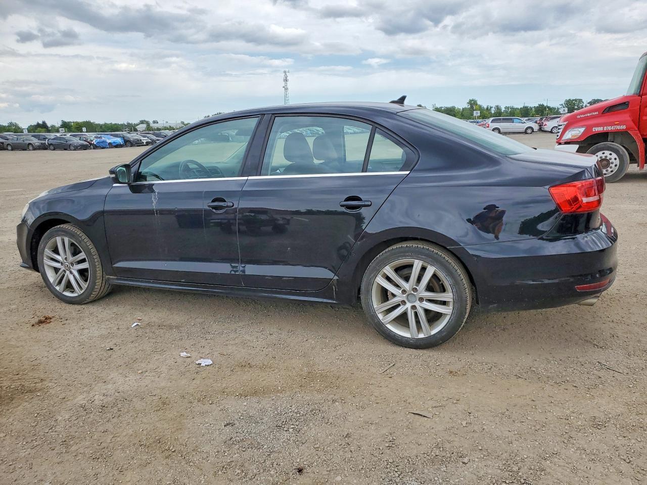 2015 VOLKSWAGEN JETTA