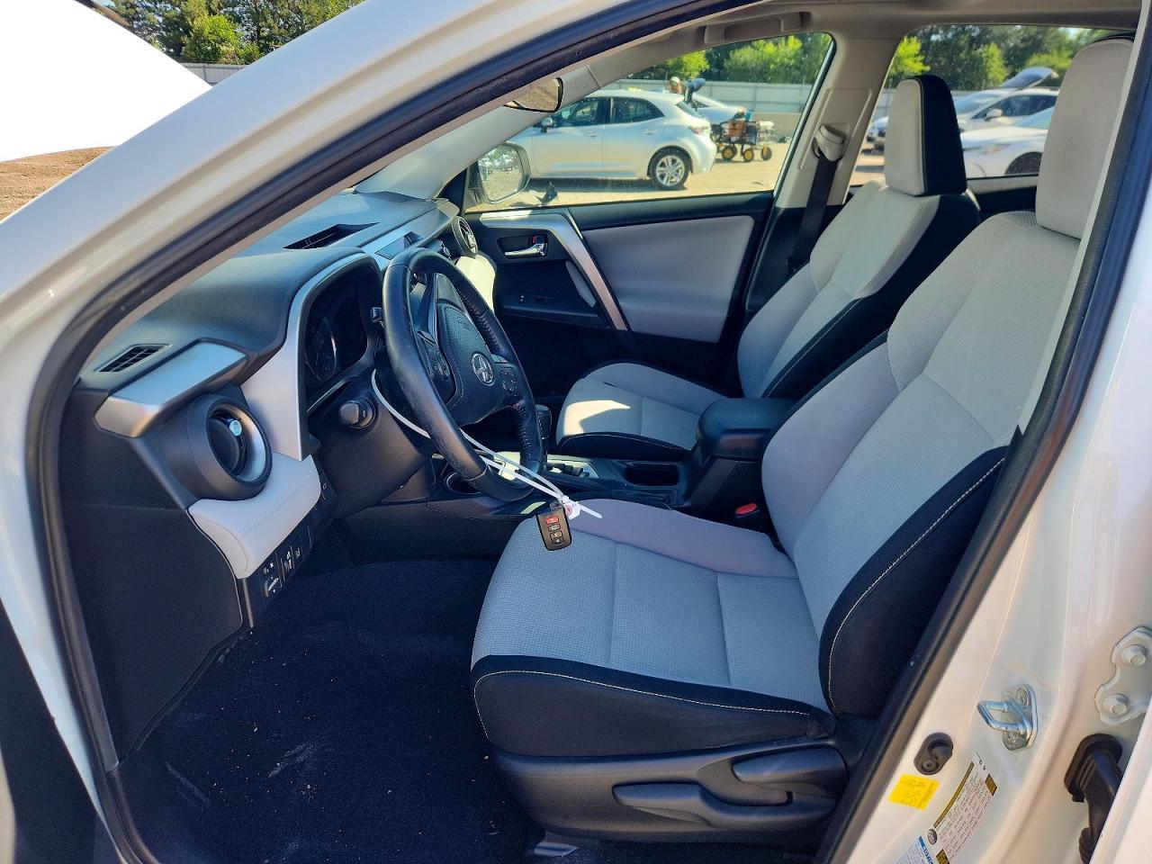 2016 TOYOTA RAV4