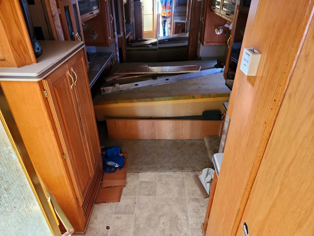 2003 Rexhall Rose Air