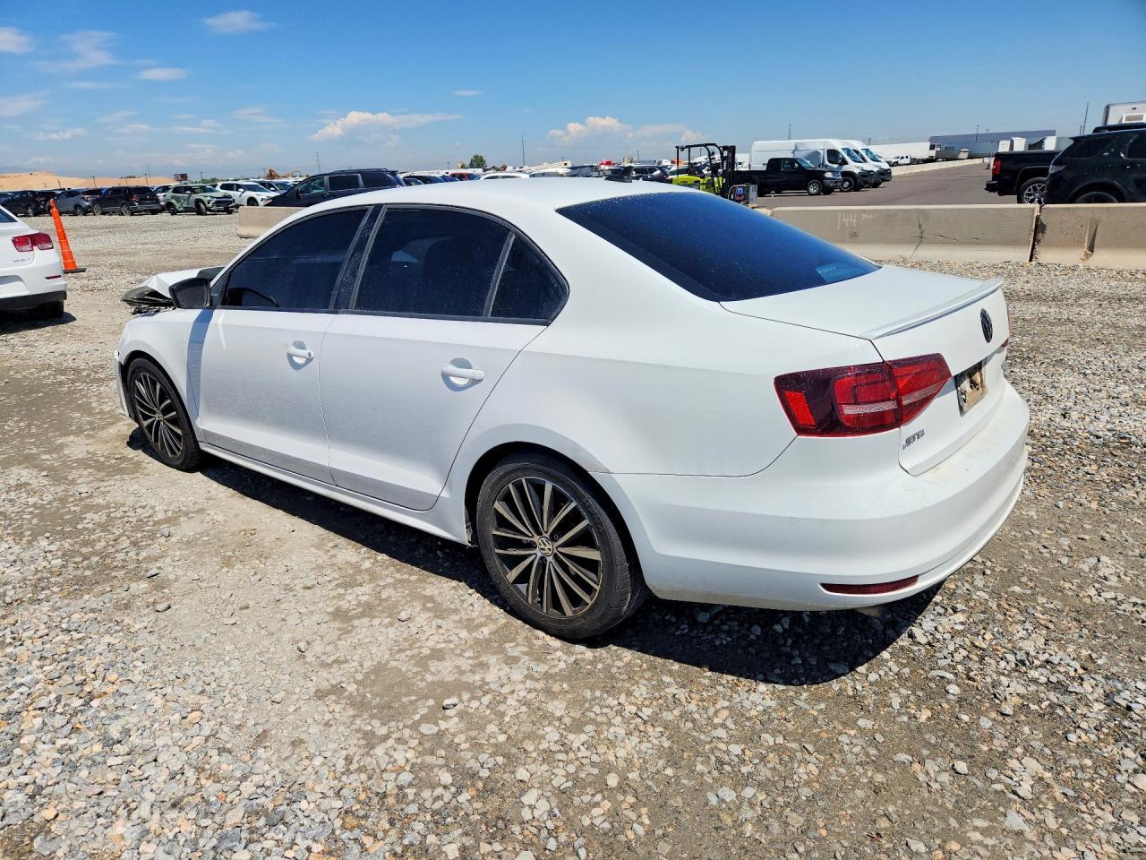 2016 VOLKSWAGEN JETTA