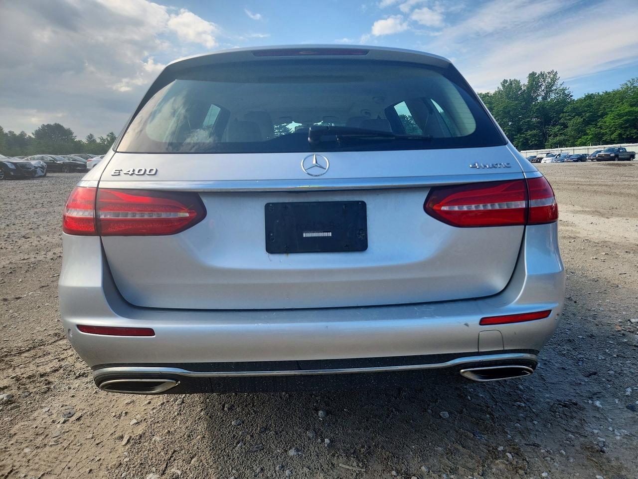 2017 MERCEDES-BENZ E-Class
