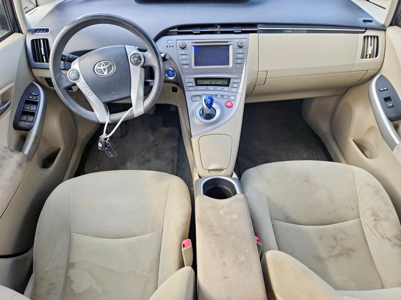 2013 TOYOTA PRIUS
