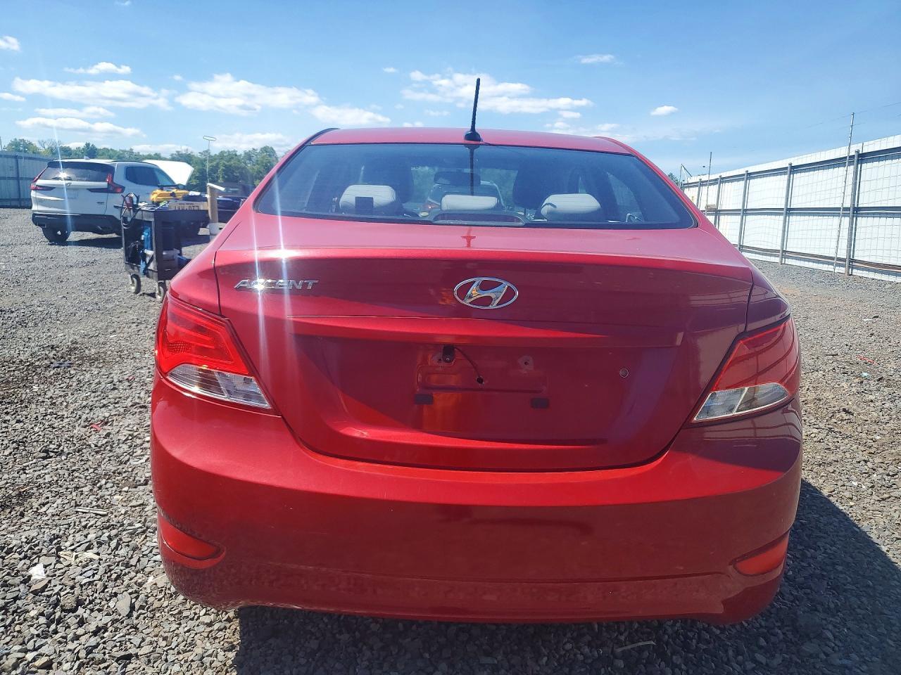 2016 HYUNDAI ACCENT