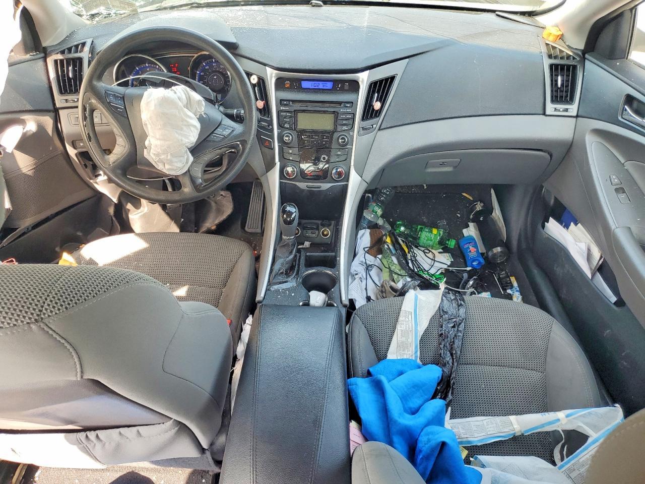 2013 HYUNDAI SONATA
