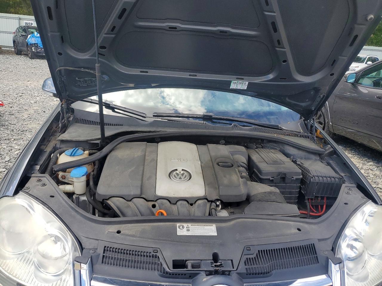 2009 VOLKSWAGEN JETTA