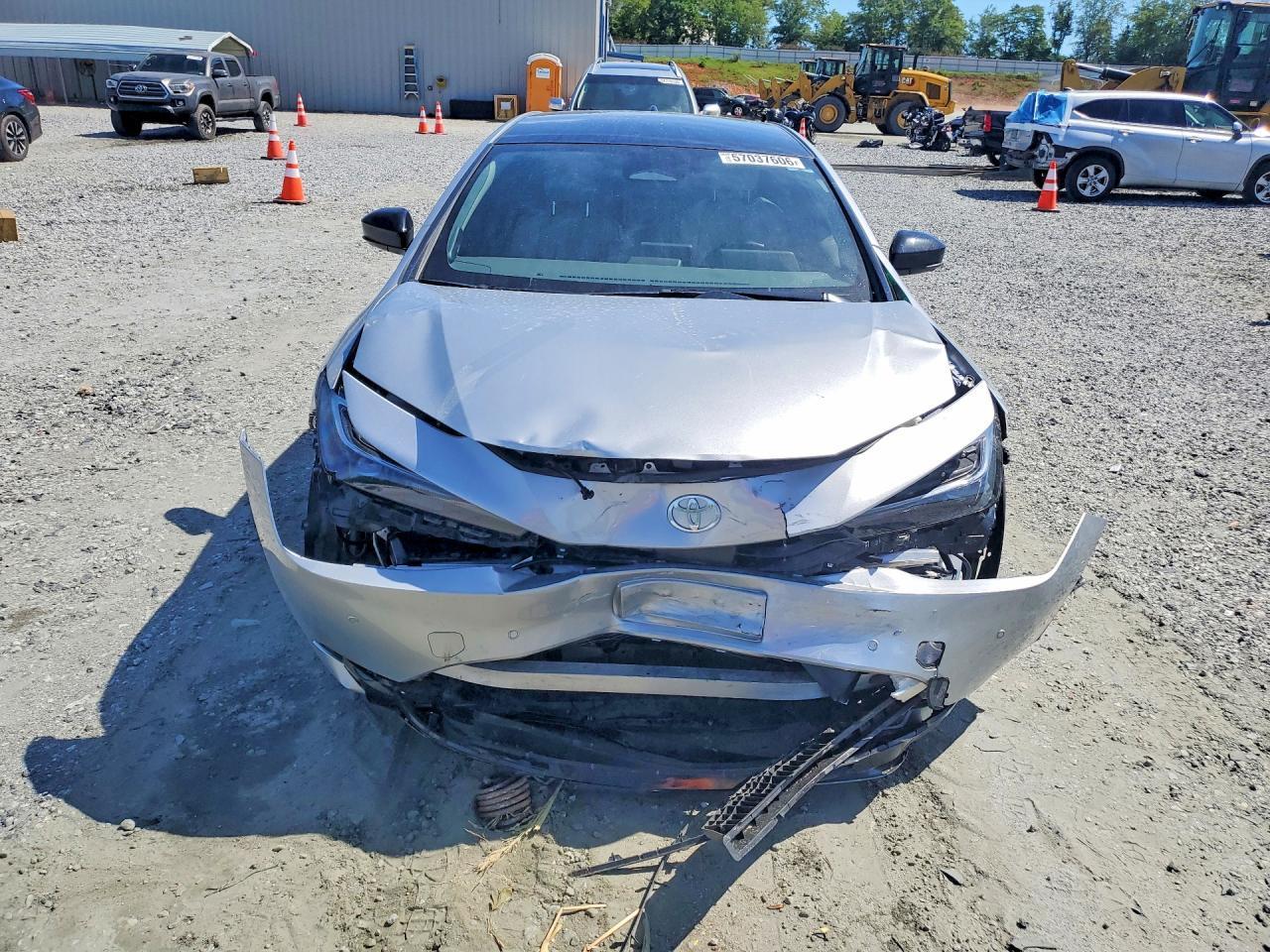 2024 TOYOTA PRIUS