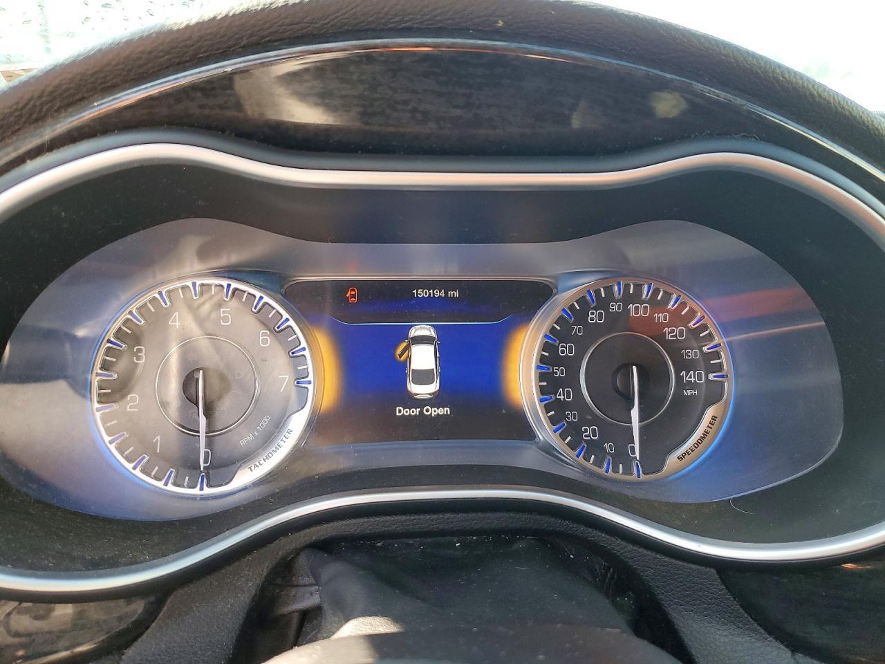 2015 CHRYSLER 200
