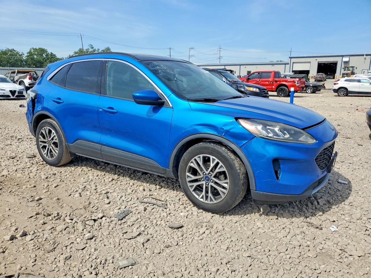 2020 FORD ESCAPE
