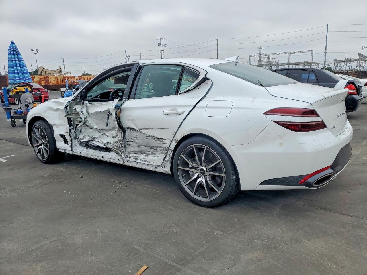 2025 GENESIS G70