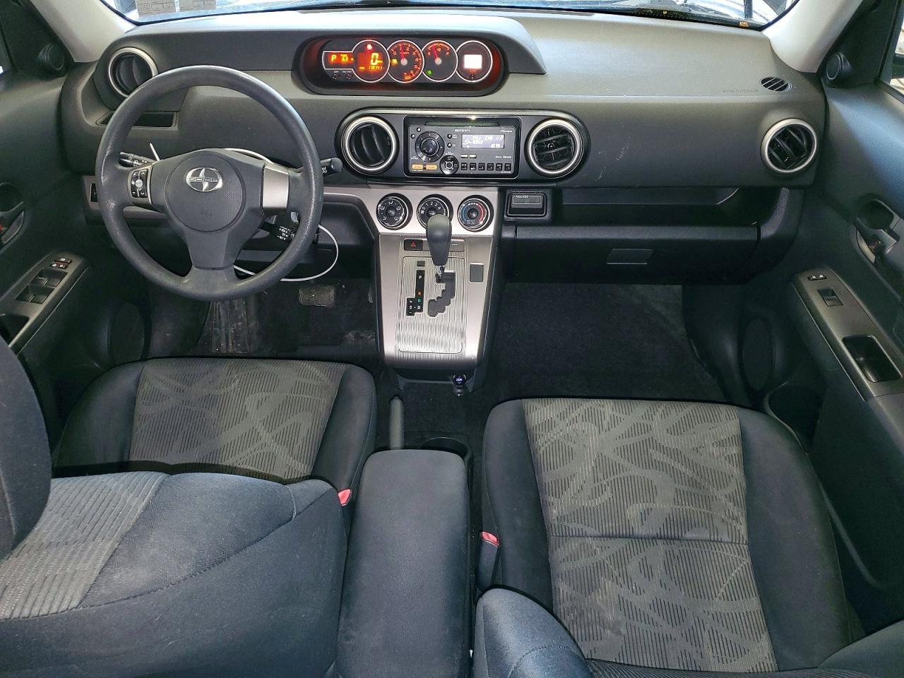 2013 SCION xB