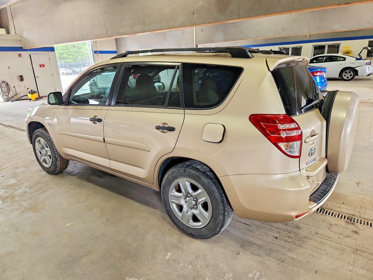 2012 TOYOTA RAV4