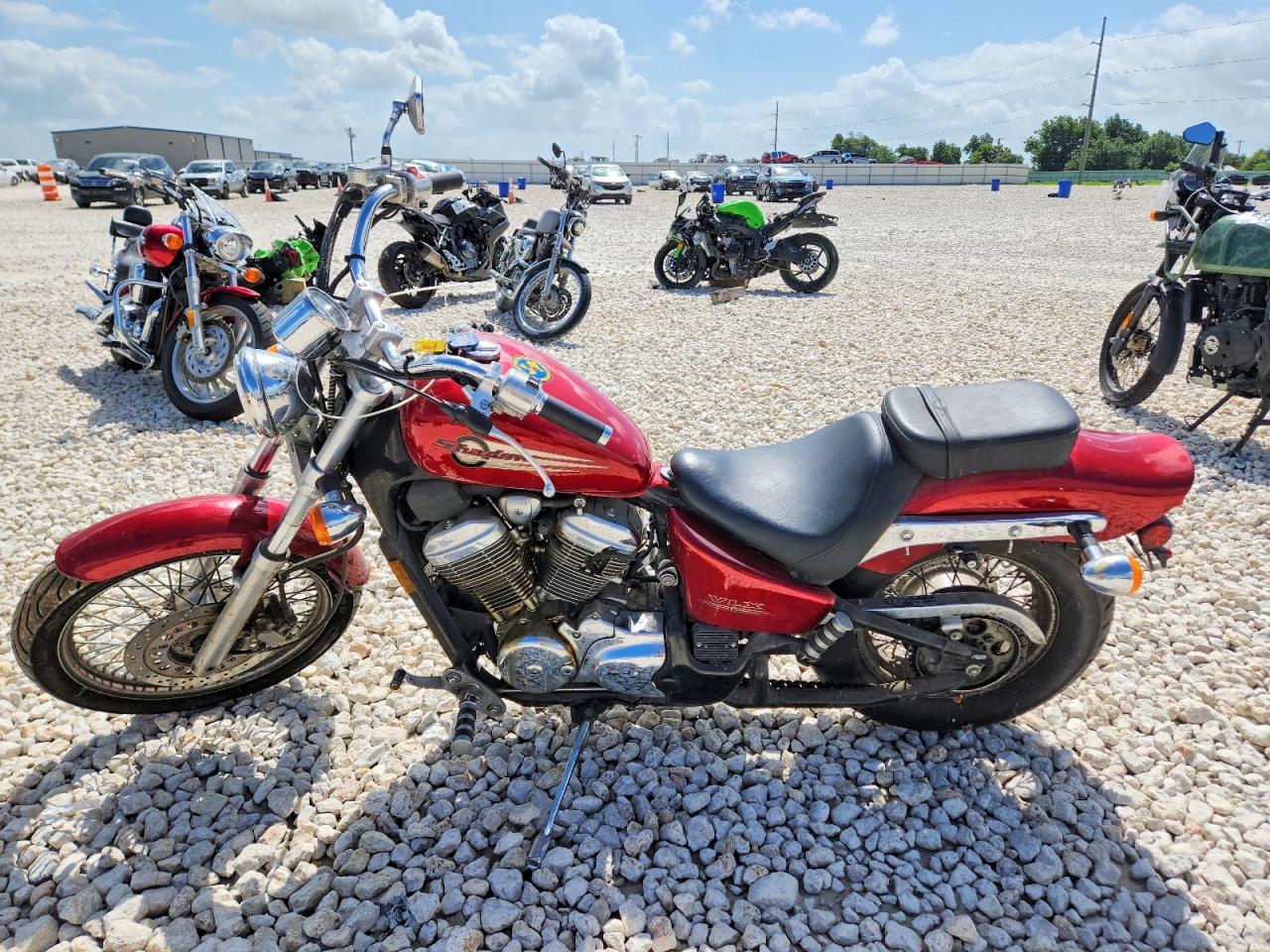 2003 HONDA VT600