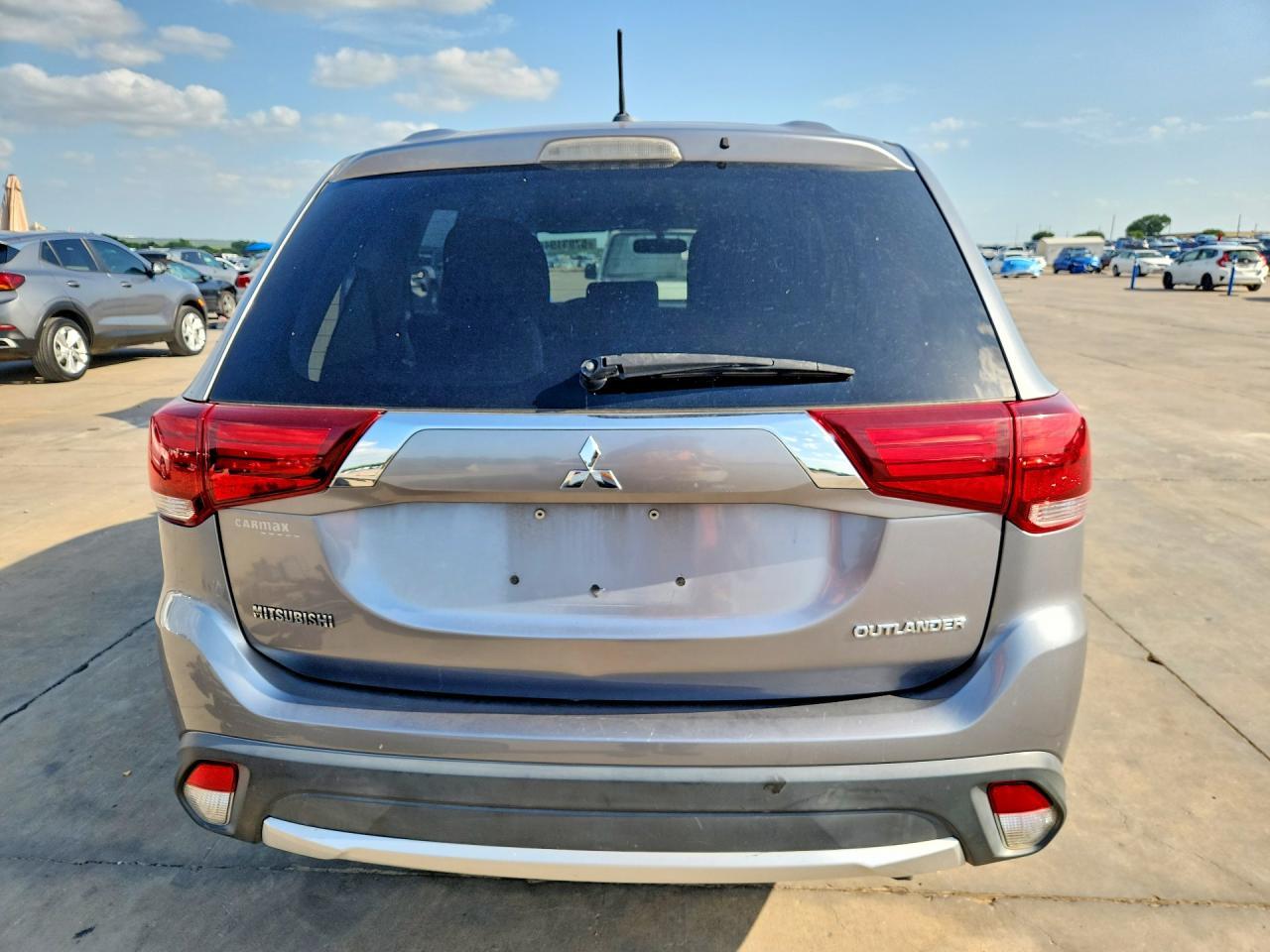 2016 MITSUBISHI outlander