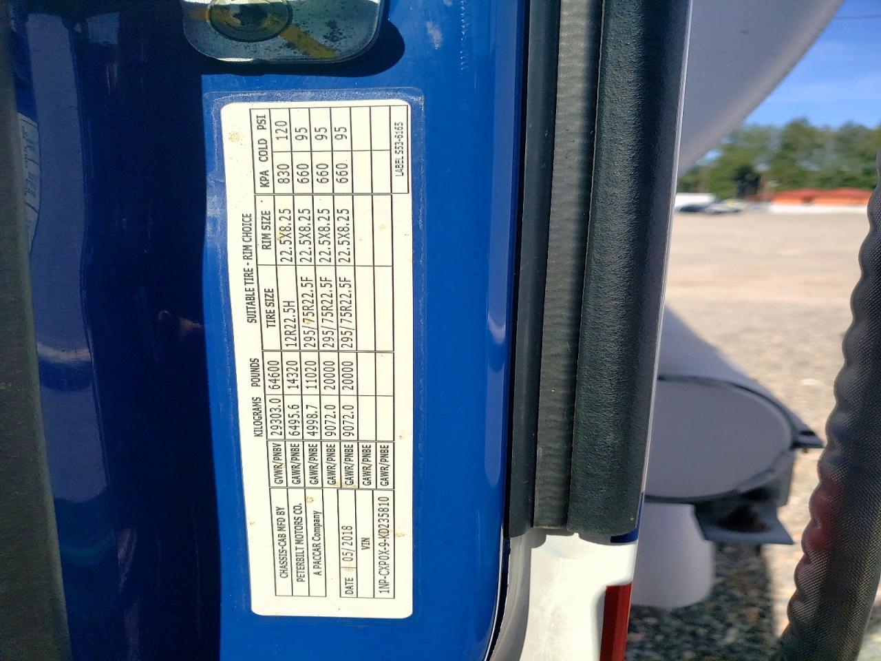 2019 PETERBILT 567