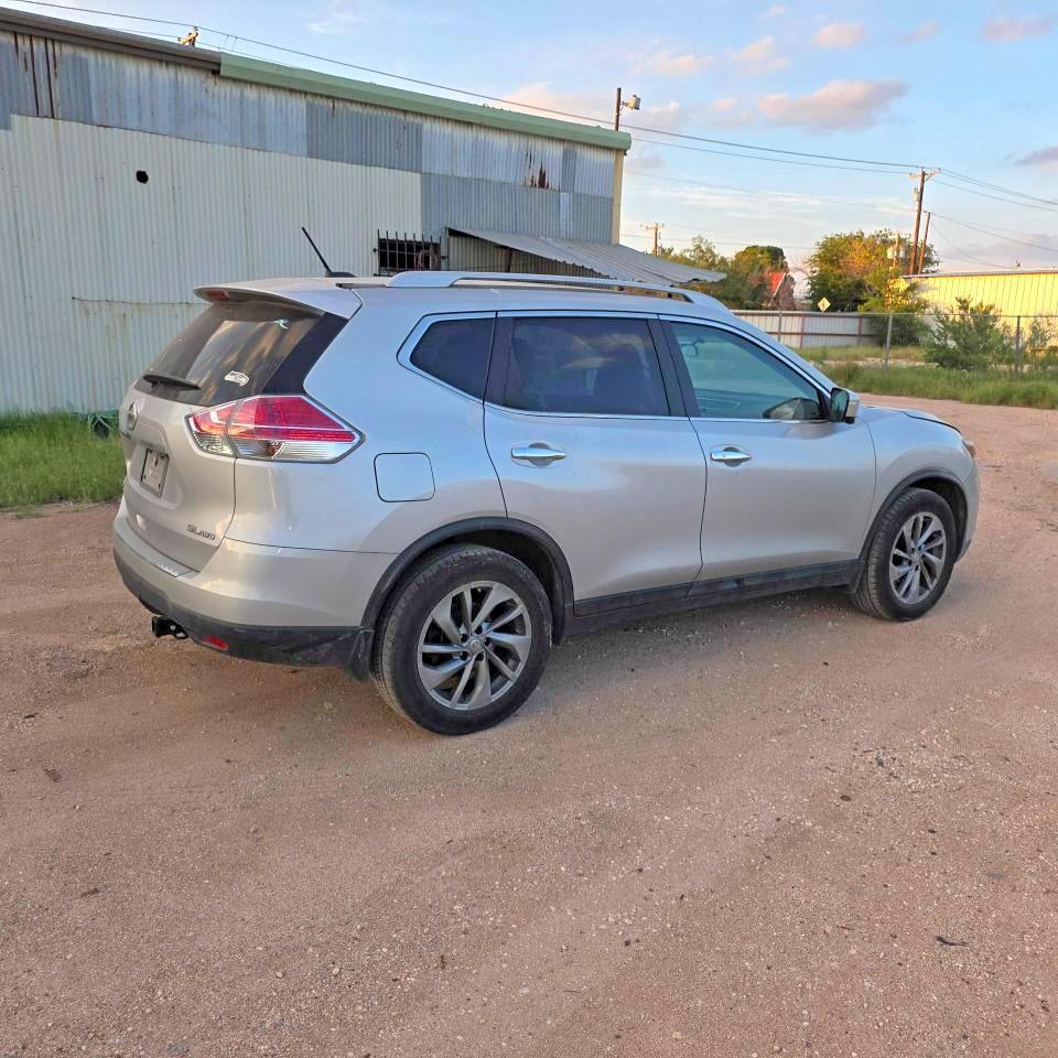 2015 NISSAN ROGUE
