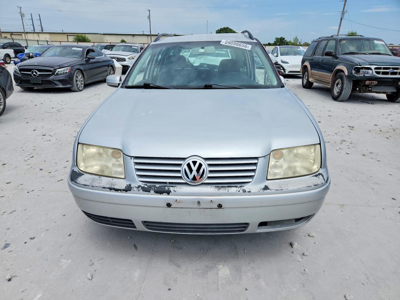 2002 VOLKSWAGEN JETTA