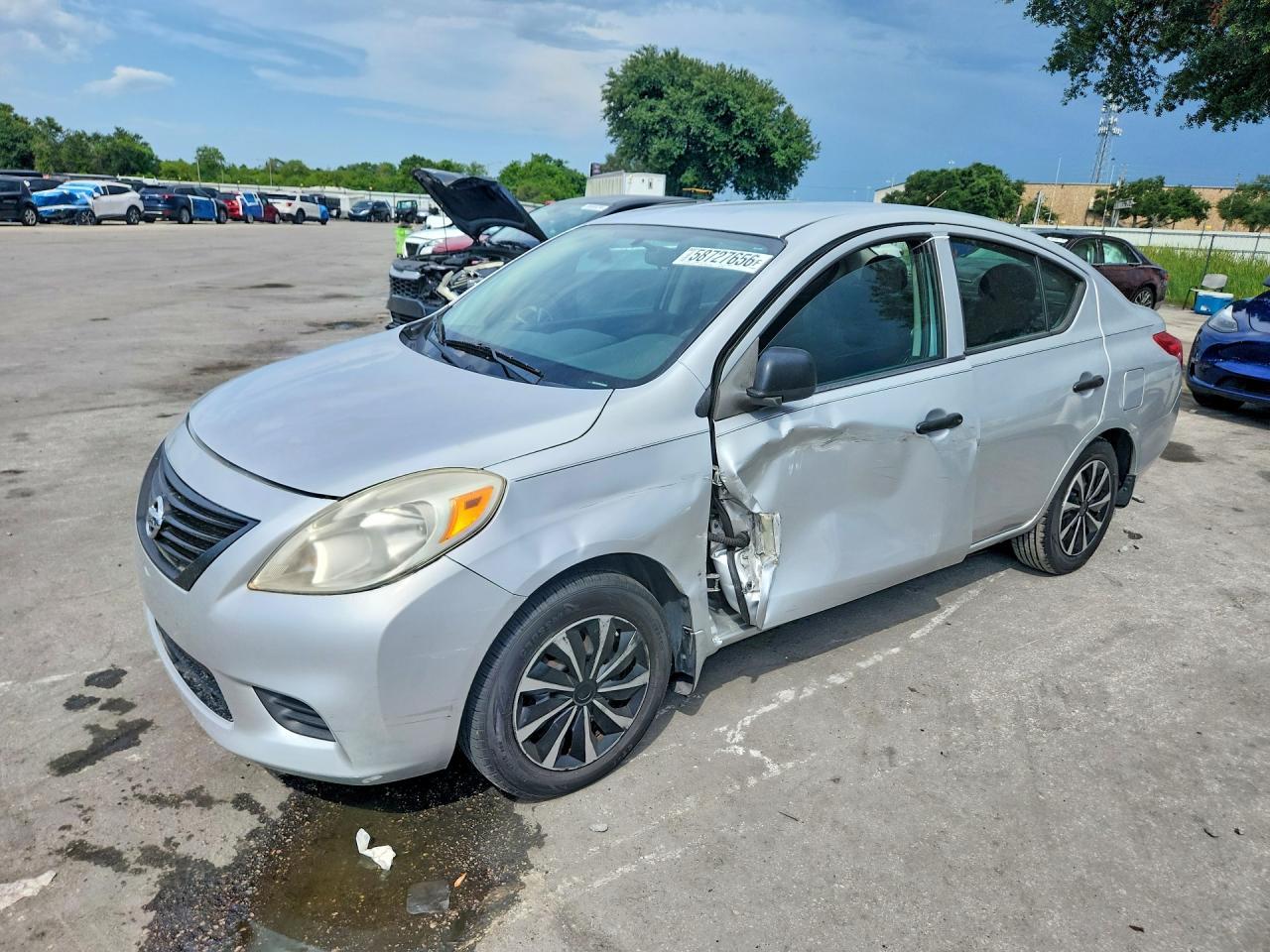 2013 NISSAN VERSA