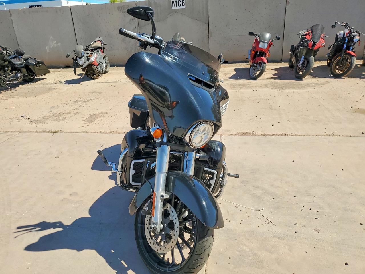 2015 HARLEY-DAVIDSON FLHX