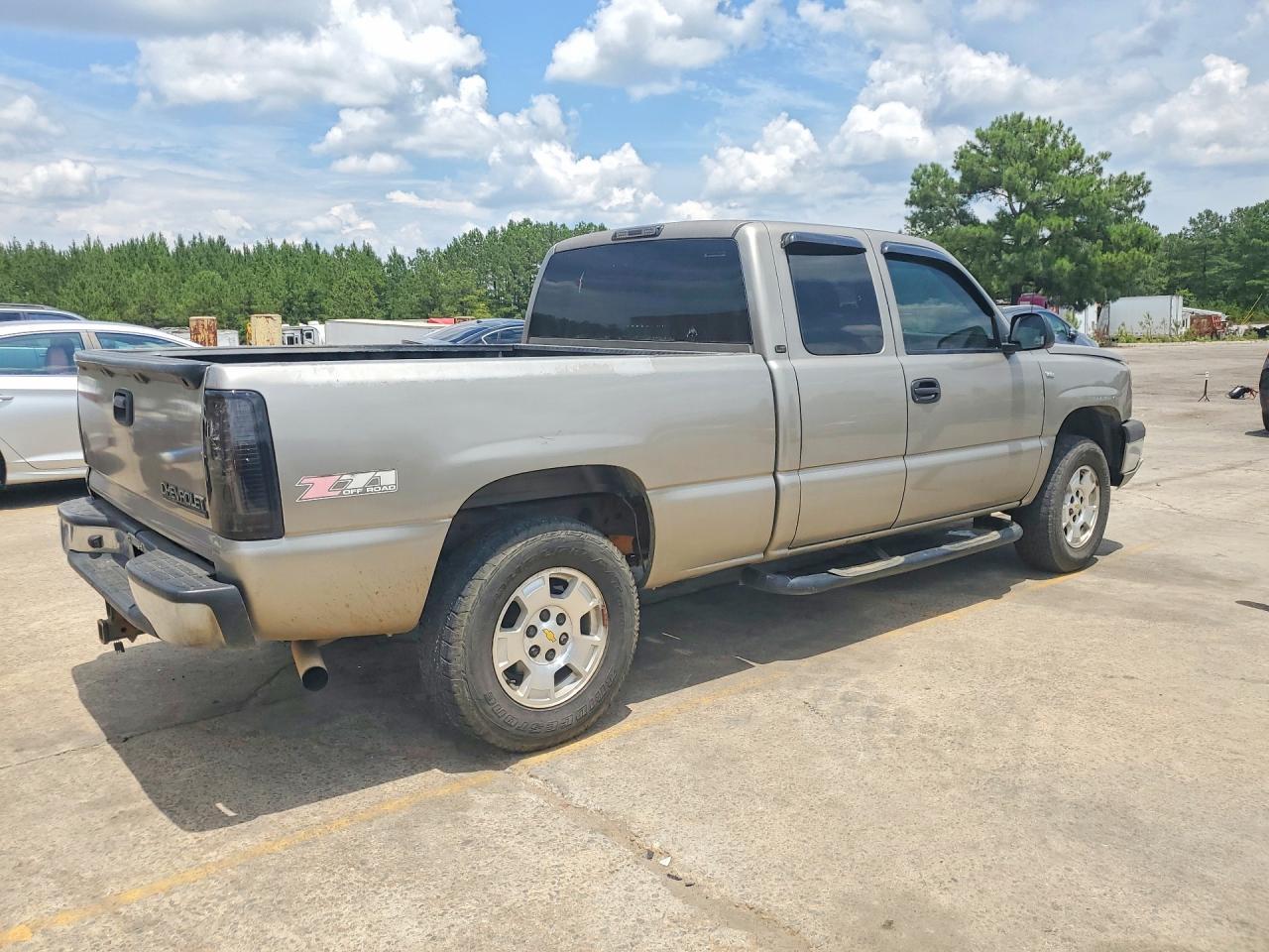 2003 CHEVROLET Silverado
