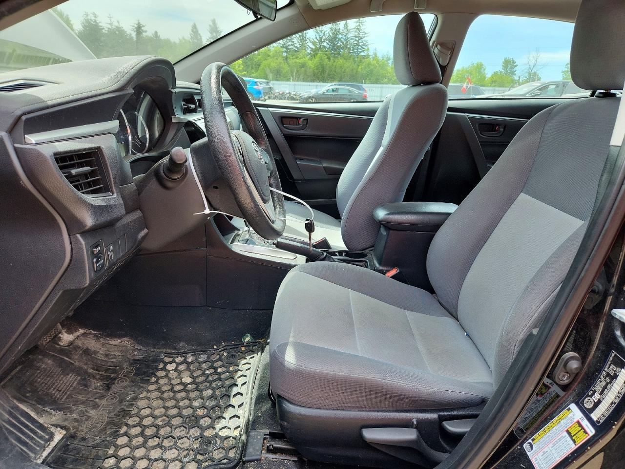 2015 TOYOTA COROLLA
