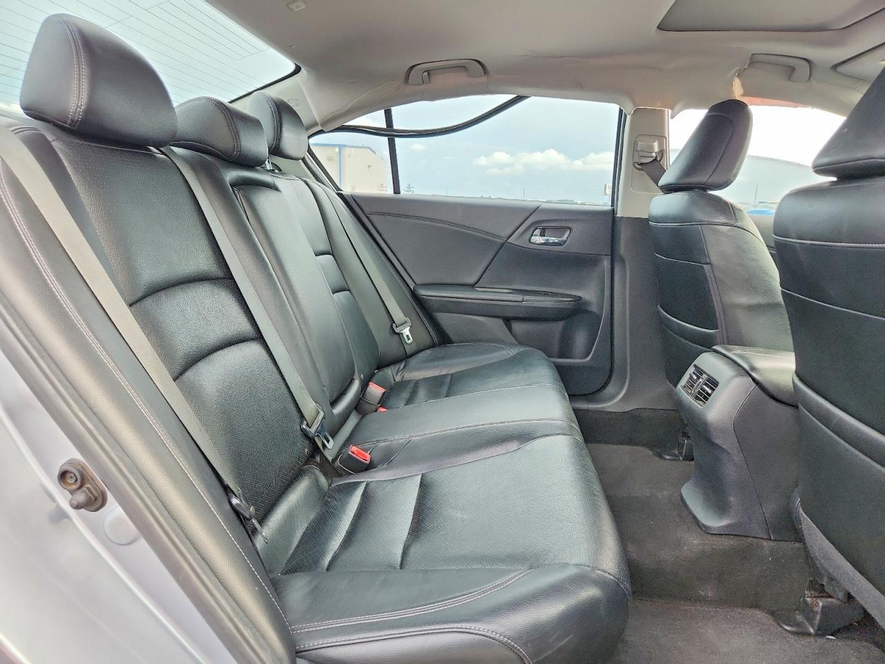 2016 HONDA ACCORD