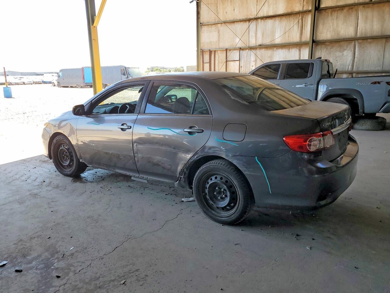 2013 TOYOTA COROLLA