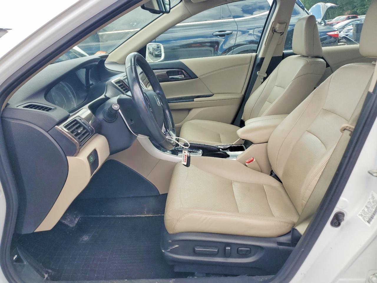 2017 HONDA ACCORD