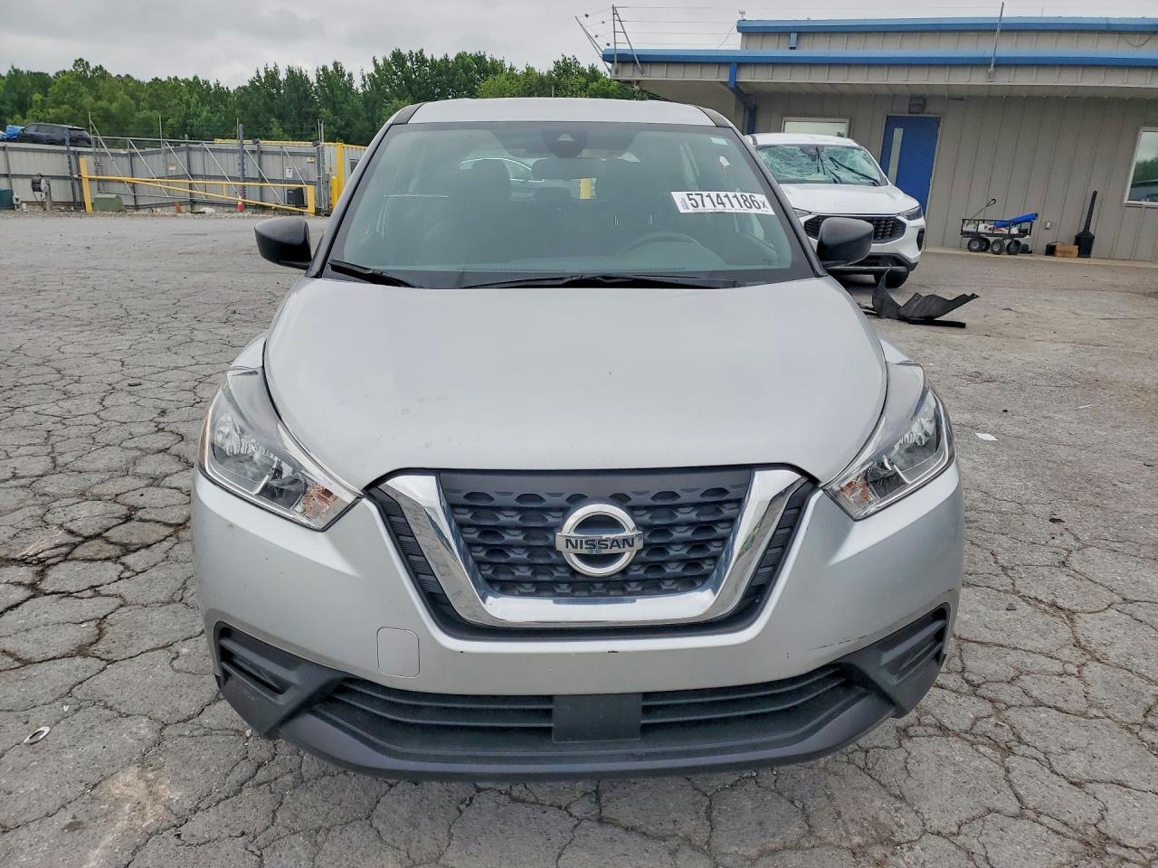 2020 NISSAN KICKS